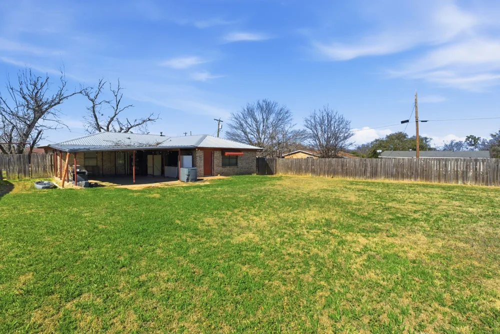 504 Hall Street Hamilton, TX 76531