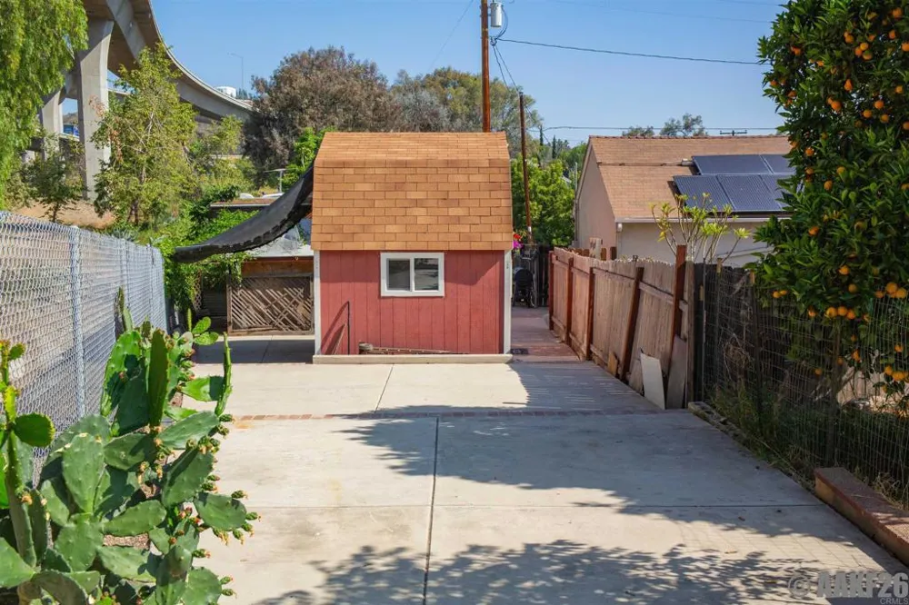 3422 Trophy La Mesa, CA 91941