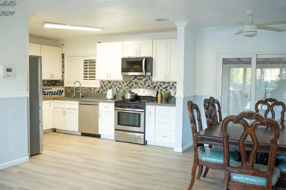 3422 Trophy La Mesa, CA 91941