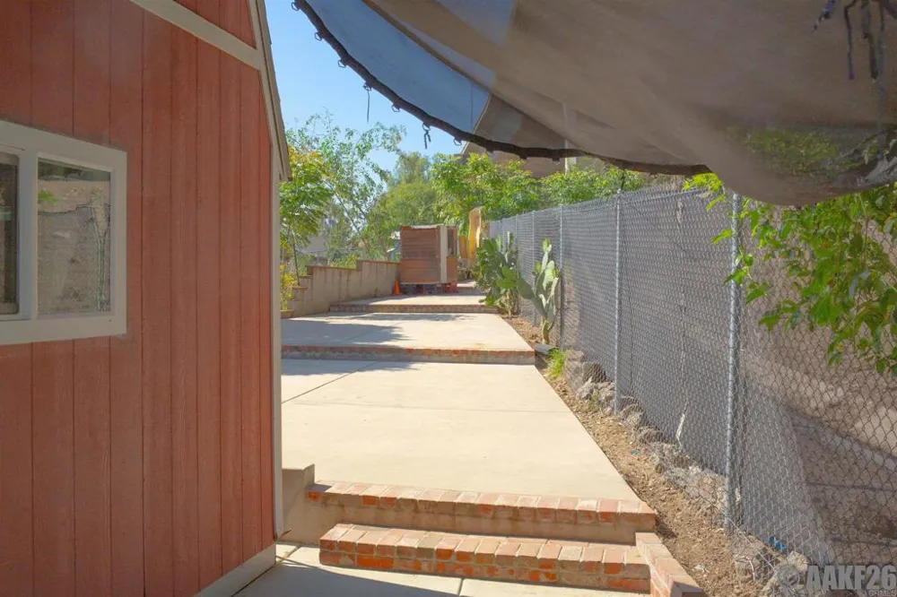 3422 Trophy La Mesa, CA 91941