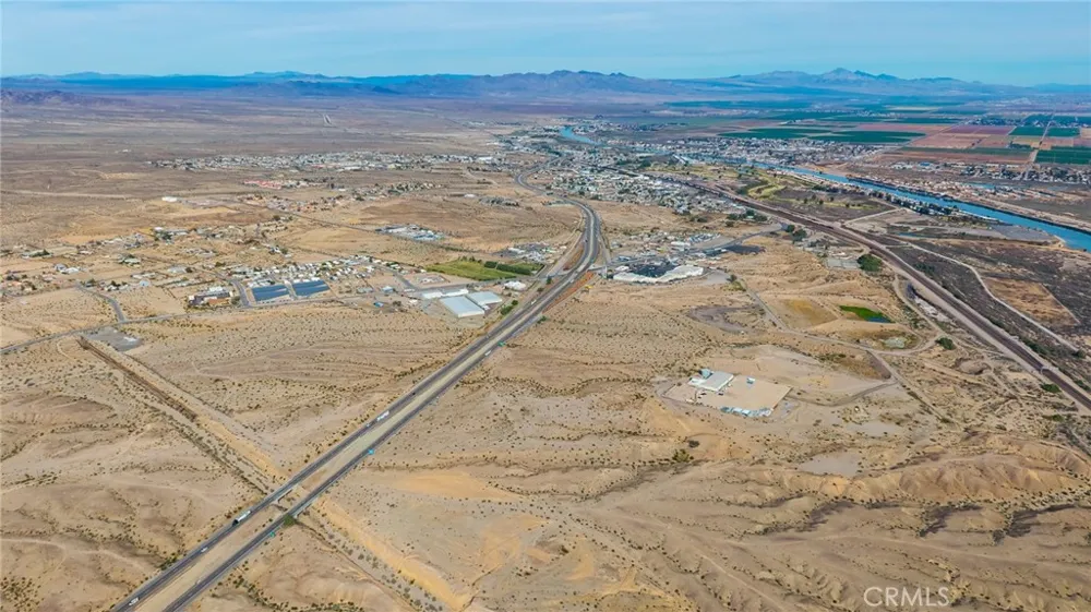 3 Ice Plant Road Needles, CA 92363