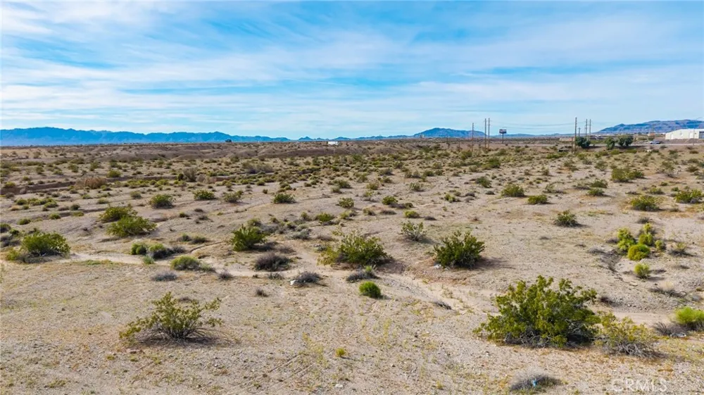 3 Ice Plant Road Needles, CA 92363