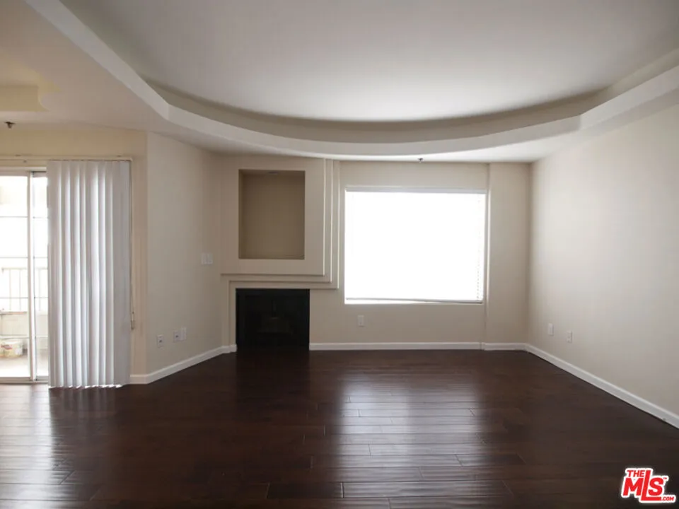 10627 Moorpark Street #4 North Hollywood, CA 91602