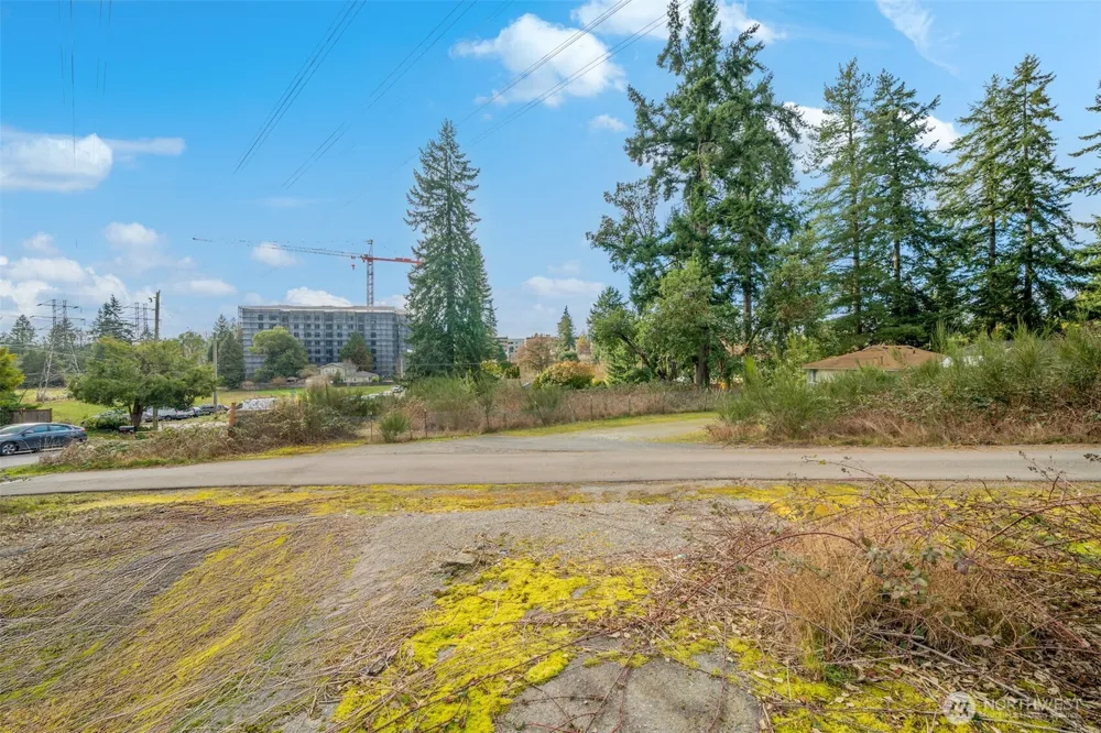 18800 10th Avenue NE Shoreline, WA 98155