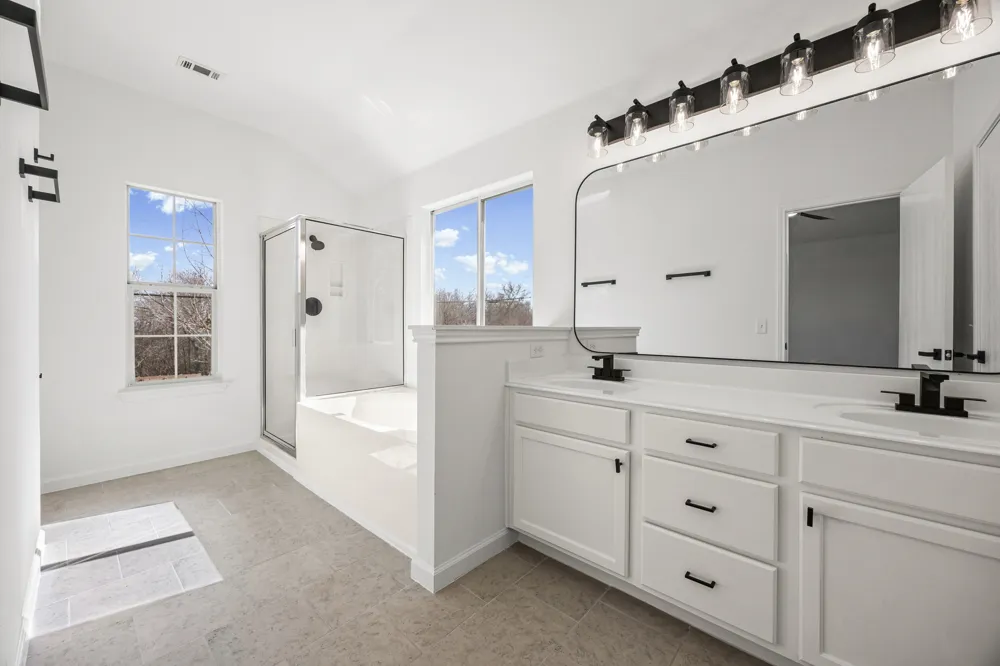 117 High Point Boulevard Cedar Creek, TX 78612