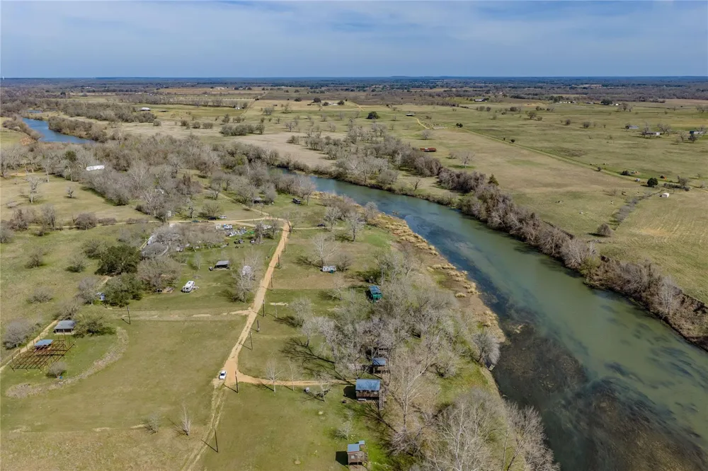 Kirtley North Road Smithville, TX 78957