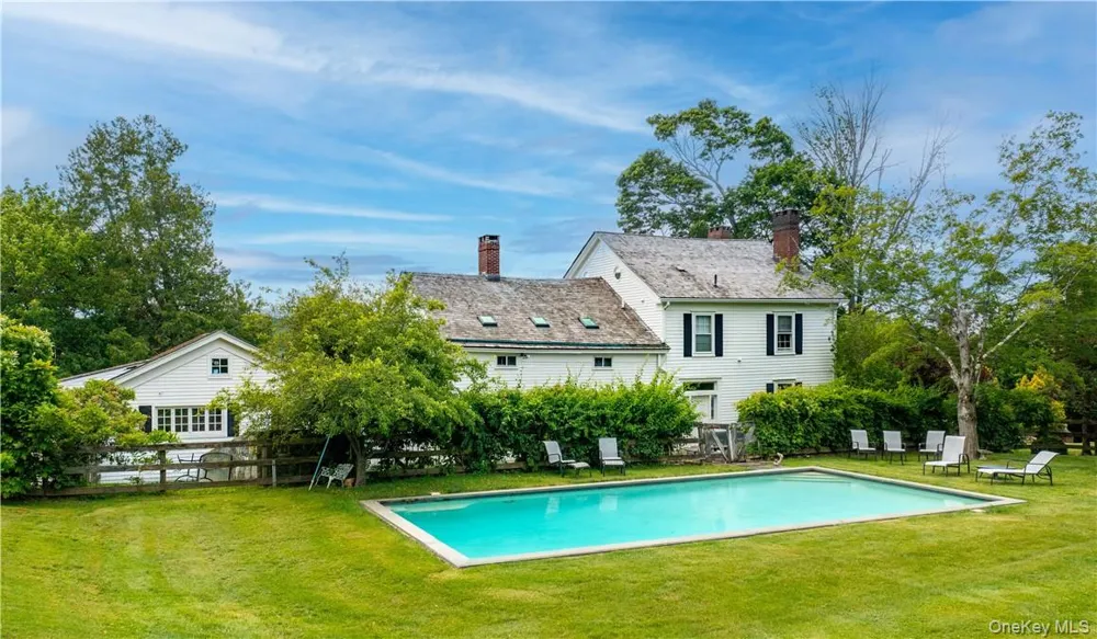 15 Kirby Hill Road Pawling, NY 12564