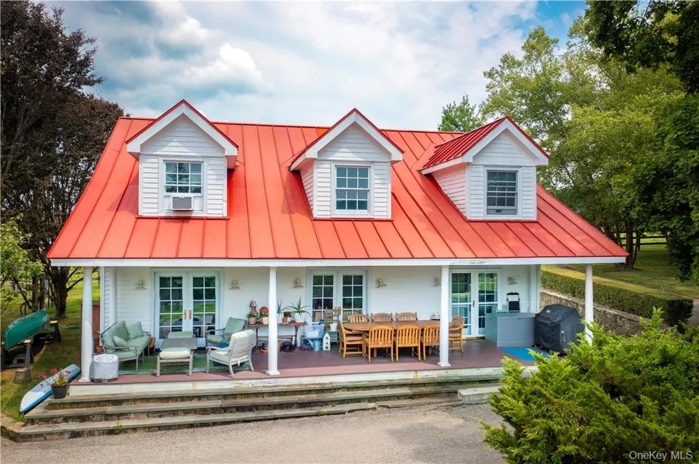 15 Kirby Hill Road Pawling, NY 12564