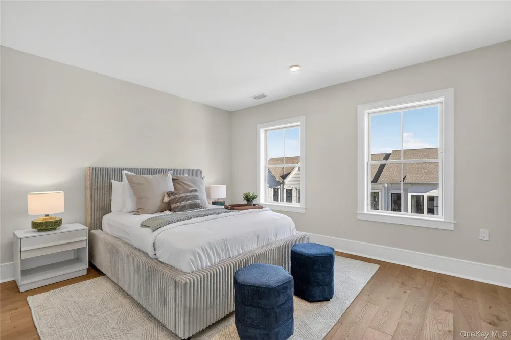 1827 Soundview Court Yorktown Heights, NY 10598