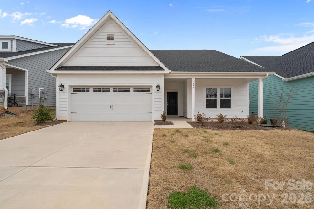 157 Montgomery Place Mount Gilead, NC 27306