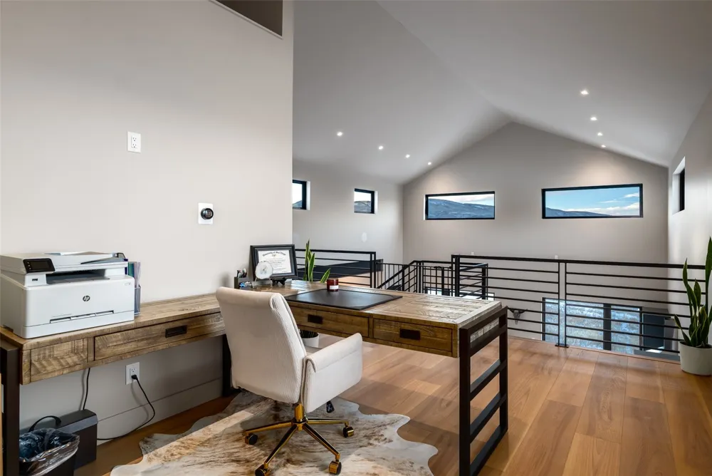 23395 Stageline Avenue Oak Creek, CO 80467
