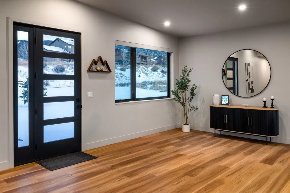 23395 Stageline Avenue Oak Creek, CO 80467