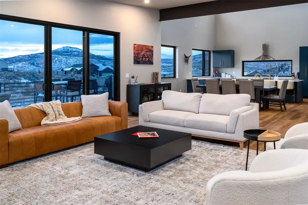 23395 Stageline Avenue Oak Creek, CO 80467