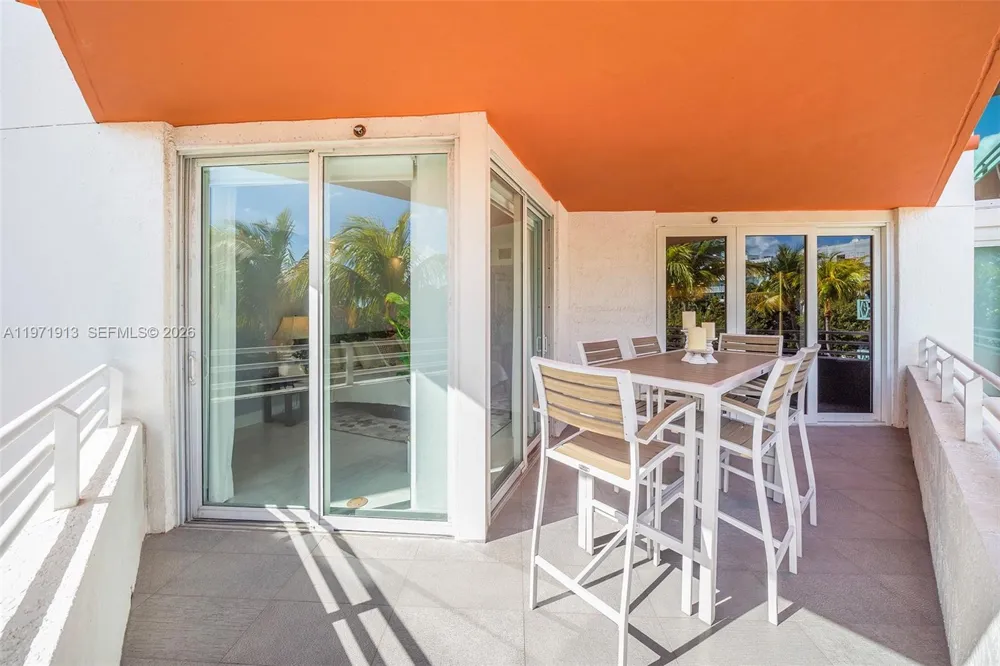 226 Ocean Dr #3C Miami Beach, FL 33139
