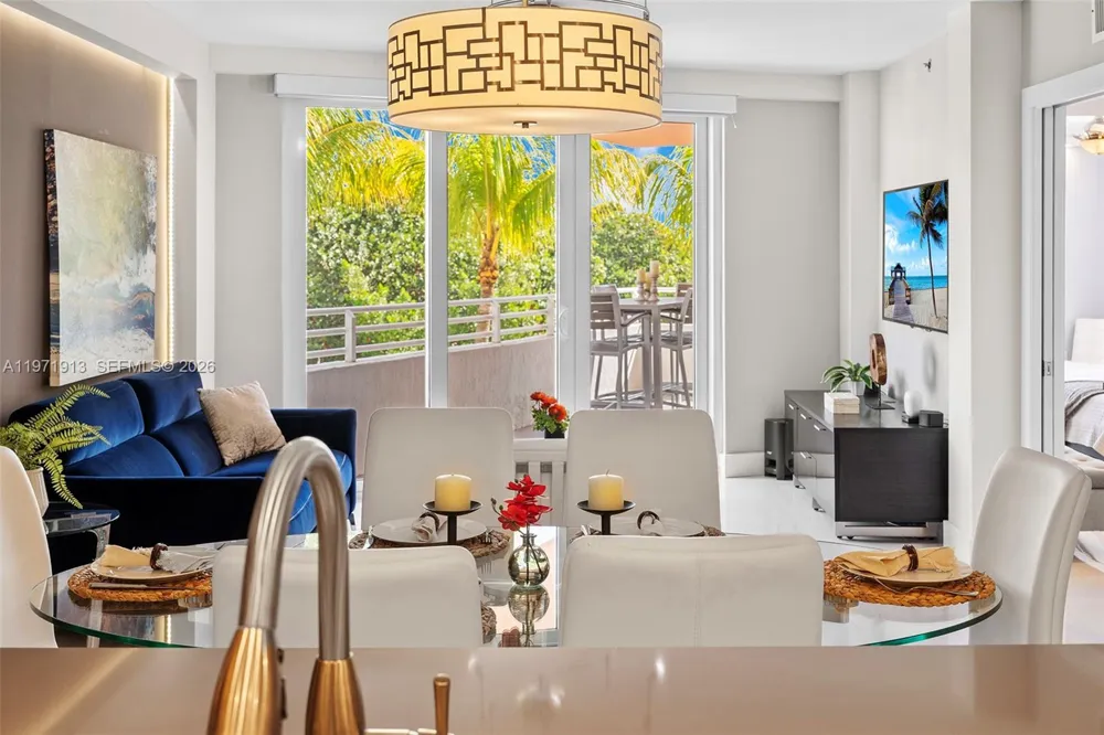 226 Ocean Dr #3C Miami Beach, FL 33139