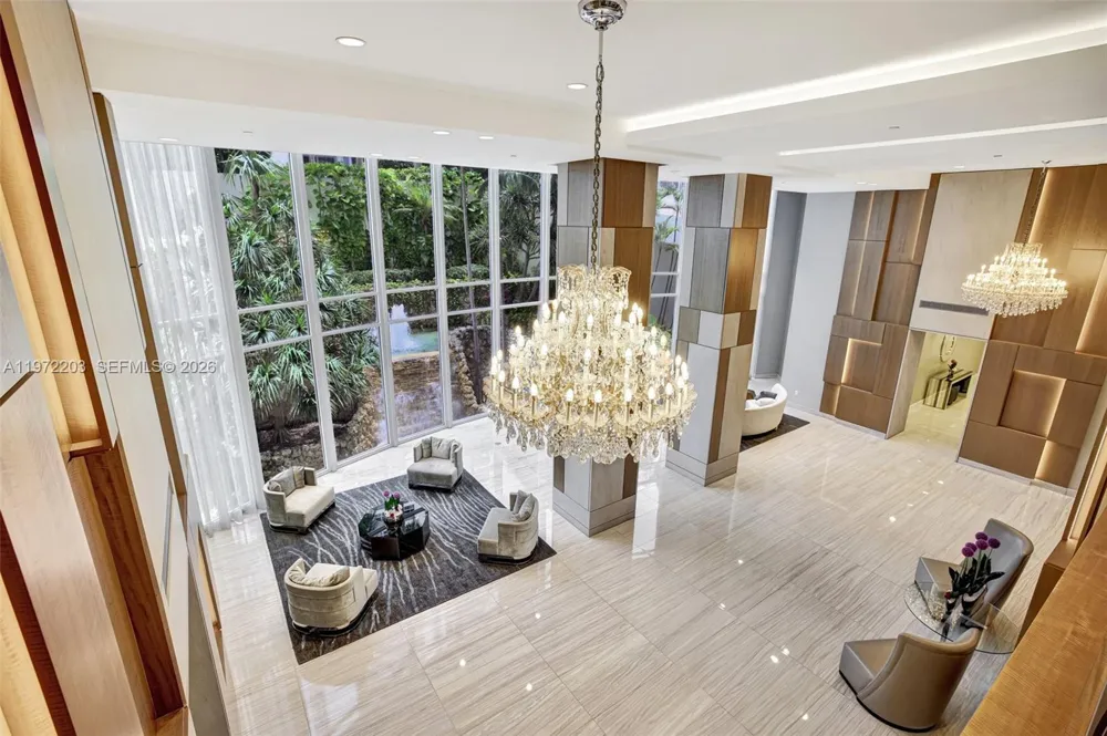 21200 Point Pl #PH2804 Aventura, FL 33180