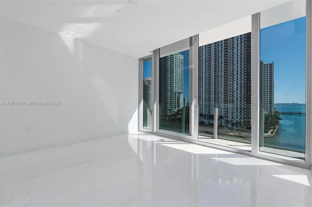 300 Biscayne Blvd Way #903 Miami, FL 33131