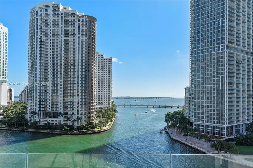 300 Biscayne Blvd Way #903 Miami, FL 33131