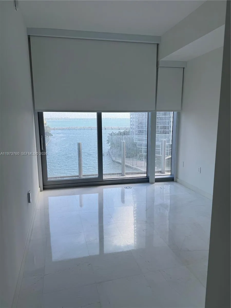 300 Biscayne Blvd Way #903 Miami, FL 33131