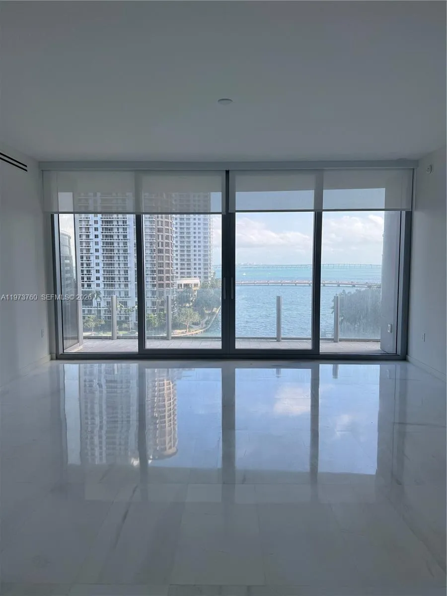 300 Biscayne Blvd Way #903 Miami, FL 33131