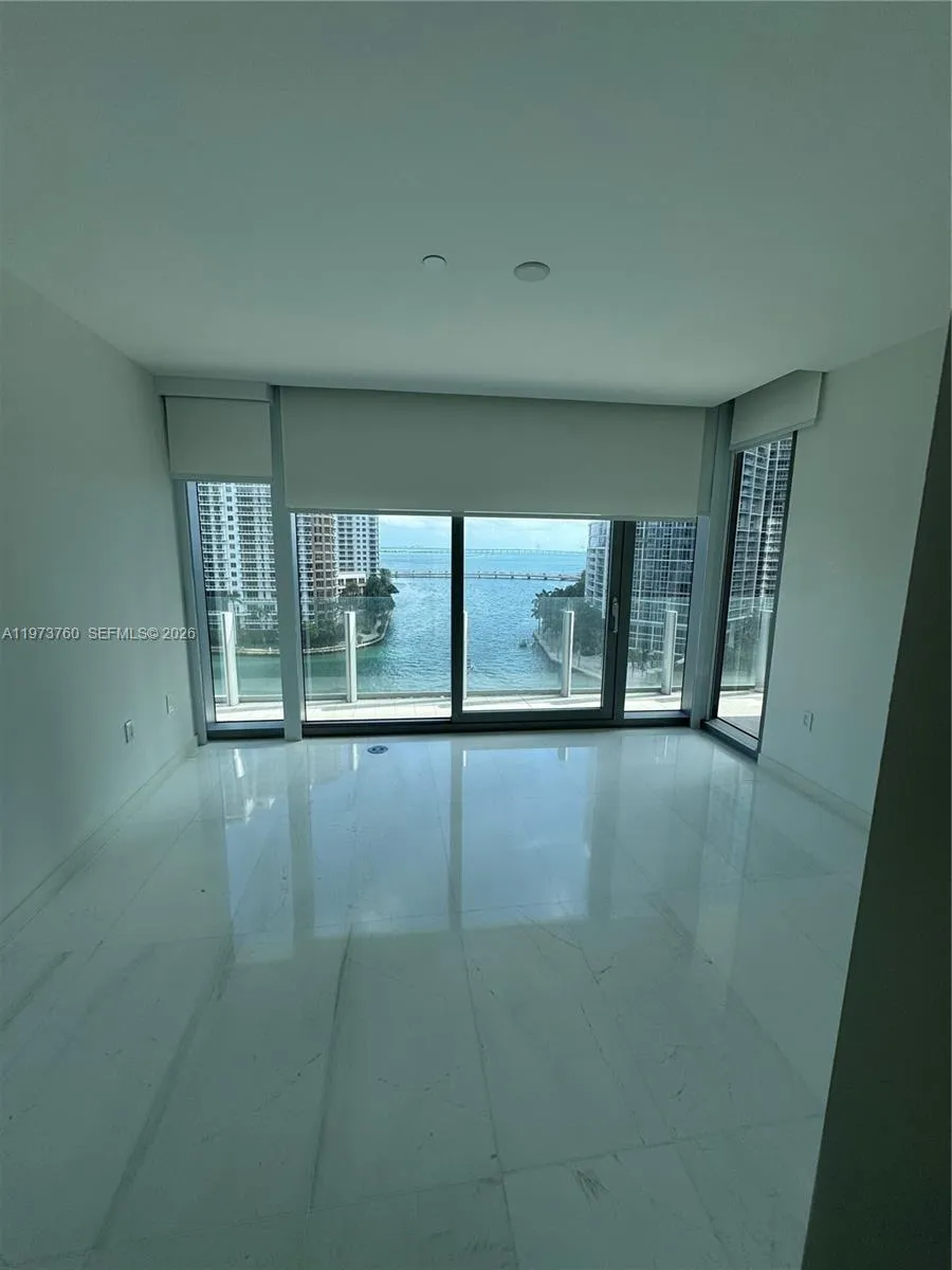 300 Biscayne Blvd Way #903 Miami, FL 33131