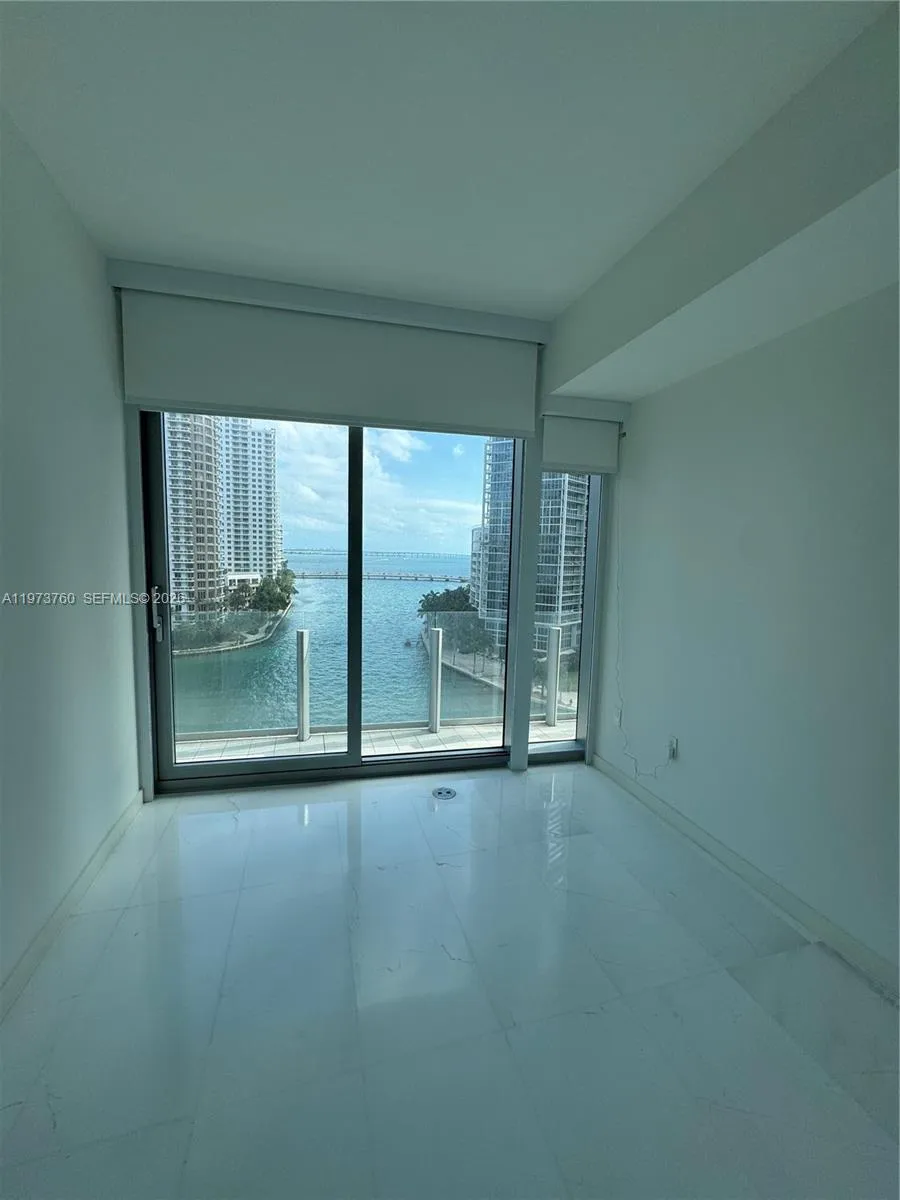 300 Biscayne Blvd Way #903 Miami, FL 33131