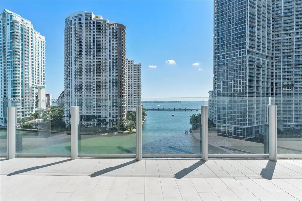 300 Biscayne Blvd Way #903 Miami, FL 33131