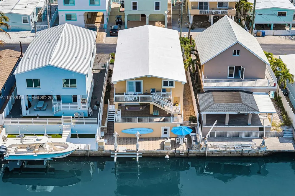 226 Normandy Dr Tavernier, FL 33070