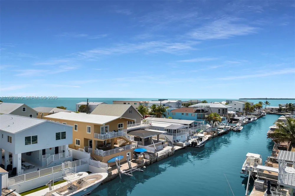 226 Normandy Dr Tavernier, FL 33070