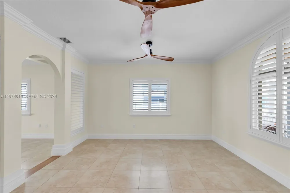 226 Normandy Dr Tavernier, FL 33070