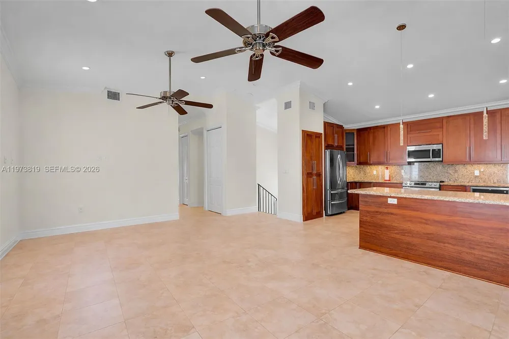 226 Normandy Dr Tavernier, FL 33070