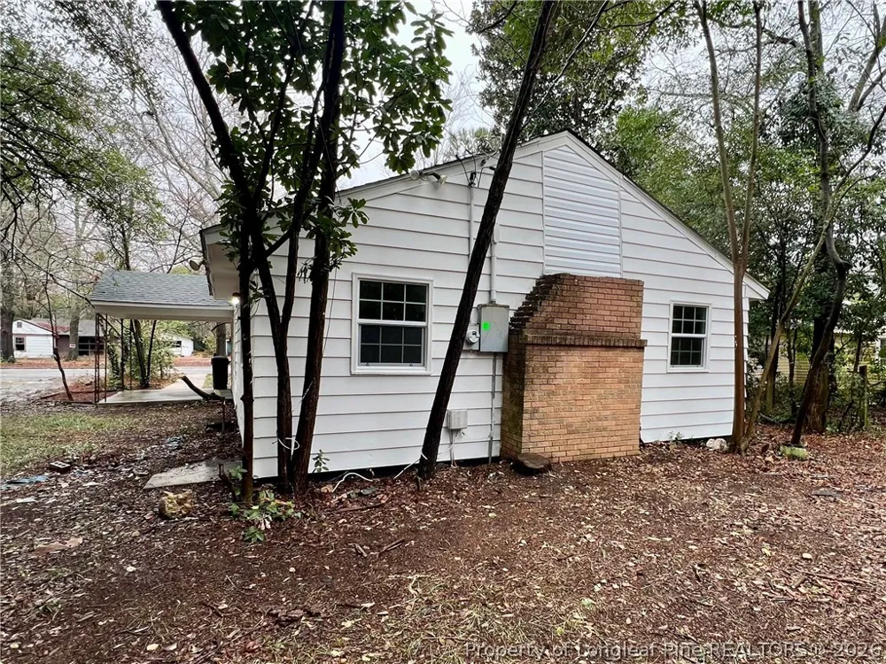 1005 S Pine Street Laurinburg, NC 28352