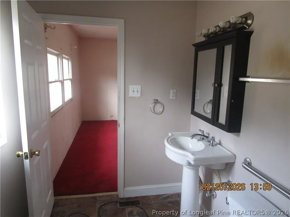 256 Chesters Road Roseboro, NC 28382
