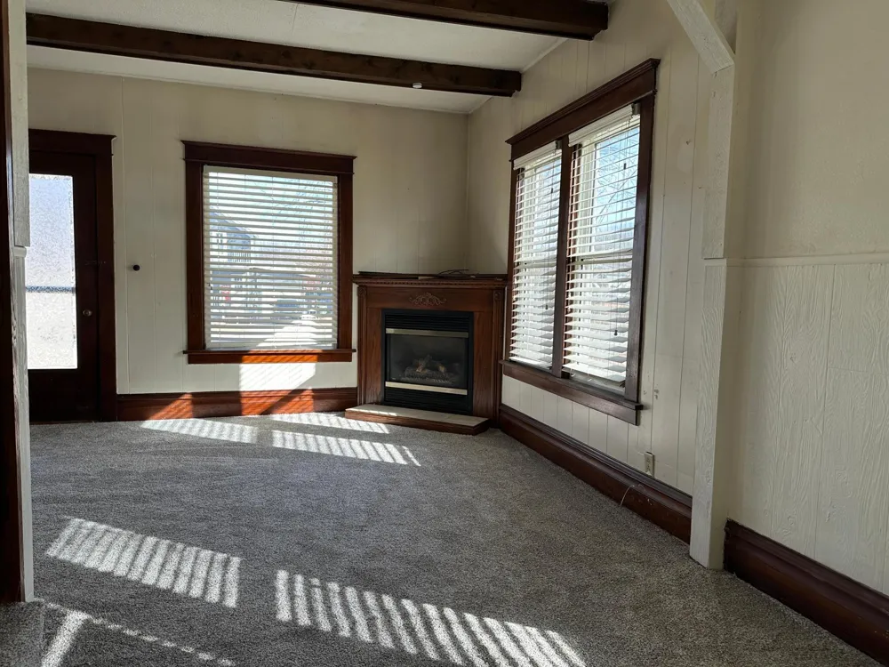 631 Cedar Street Luverne, MN 56156