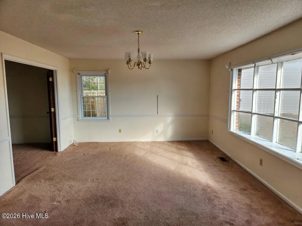100 Morningside Drive Vanceboro, NC 28586