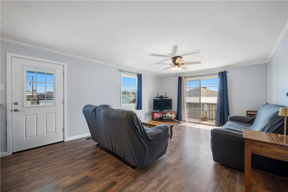 622 S Sandpiper Ingleside, TX 78362
