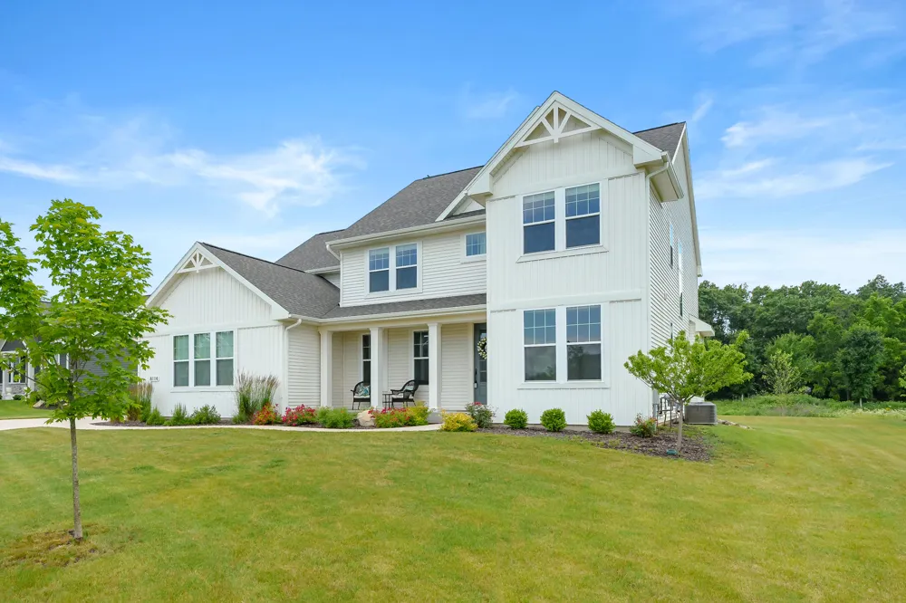 8114 Turning Stone Texas Charter Township, MI 49009