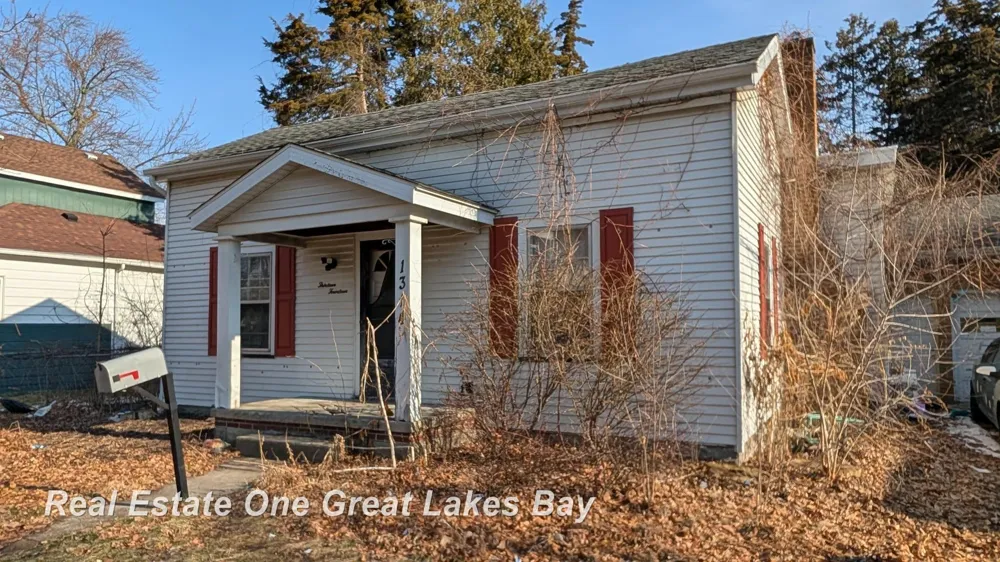 1314 Adams Street Saginaw City, MI 48602