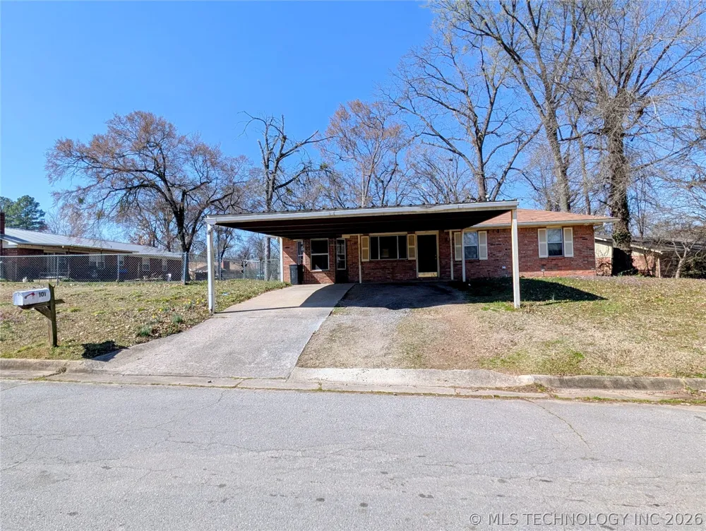 101 Beta Circle Roland, OK 74954