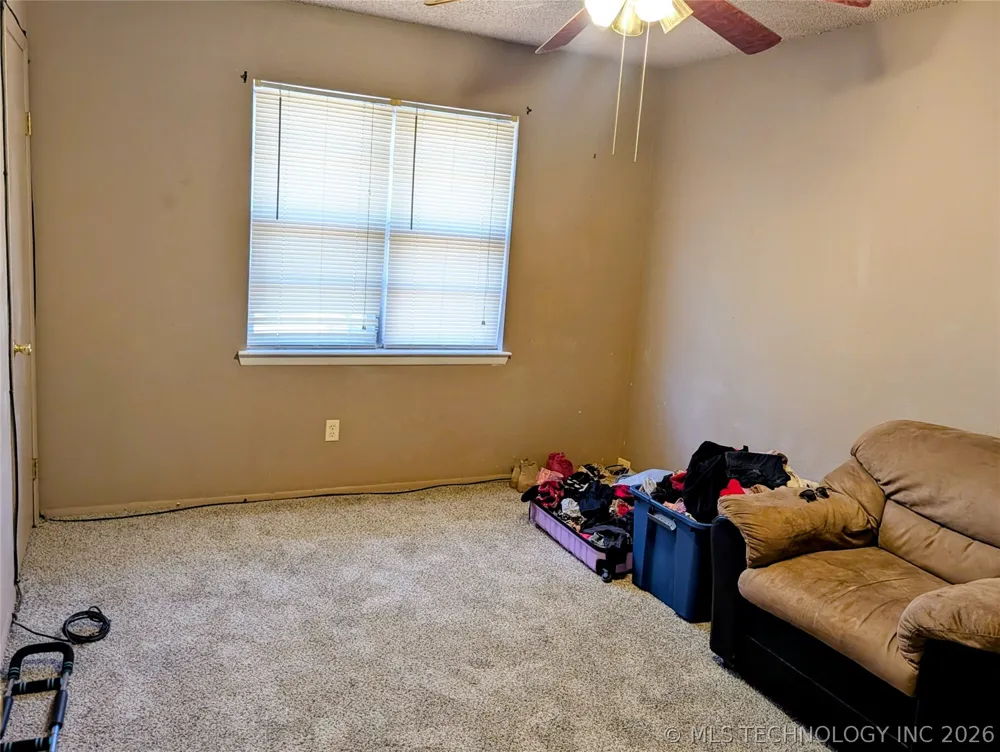 101 Beta Circle Roland, OK 74954