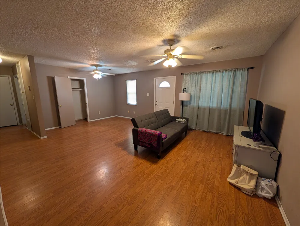 101 Beta Circle Roland, OK 74954