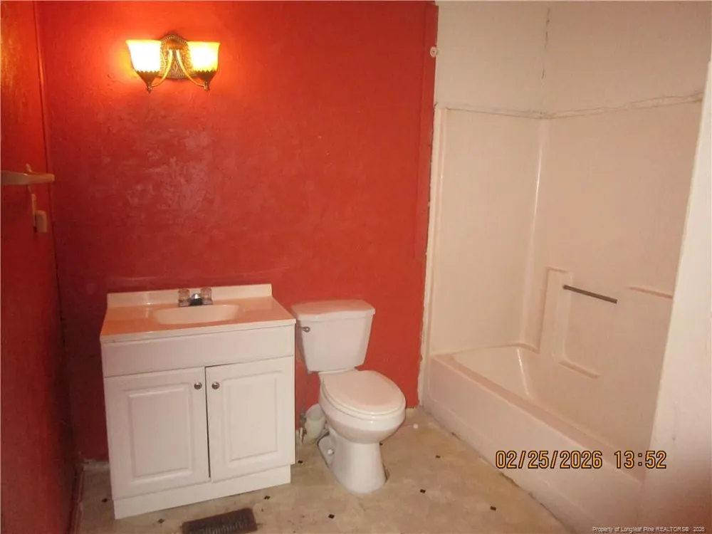 256 Chesters Road Roseboro, NC 28382