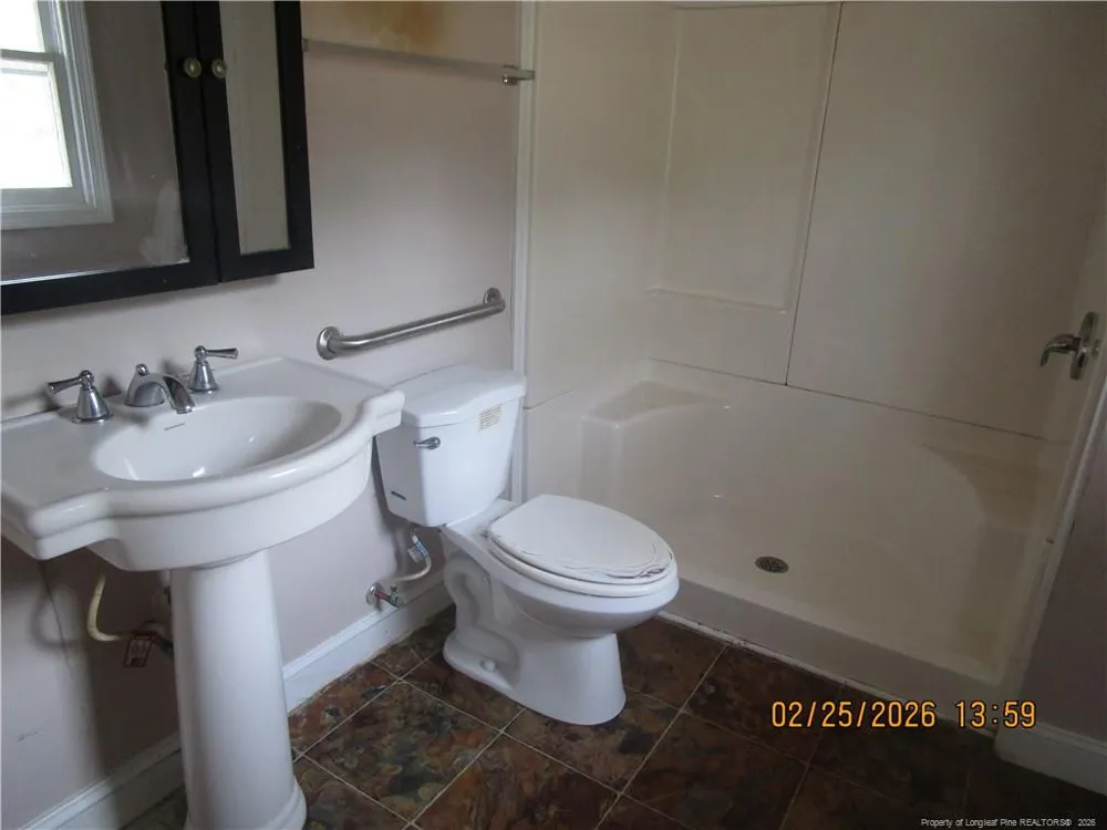 256 Chesters Road Roseboro, NC 28382