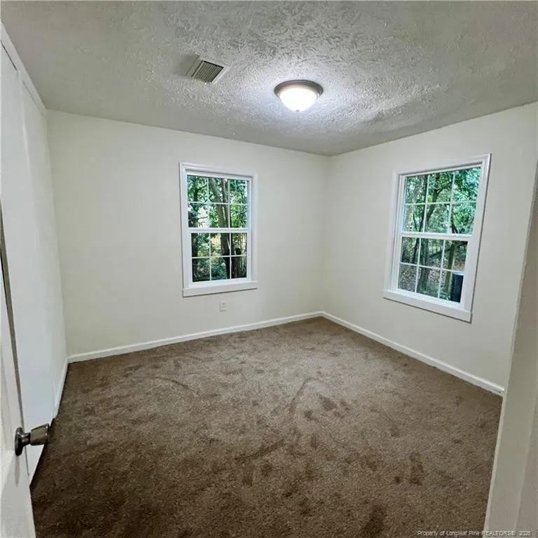 1005 S Pine Street Laurinburg, NC 28352