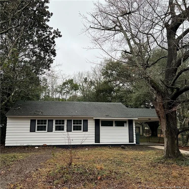 1005 S Pine Street Laurinburg, NC 28352