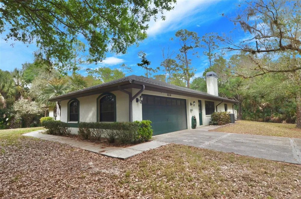 6514 BISCAYNE DRIVE North Port, FL 34291