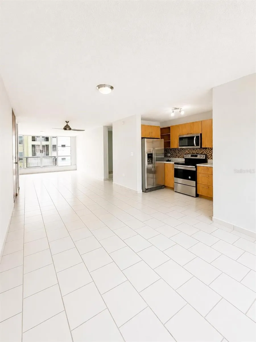 Alturas de Piedras Blanca UNITS D-202 Guaynabo, PR 00969