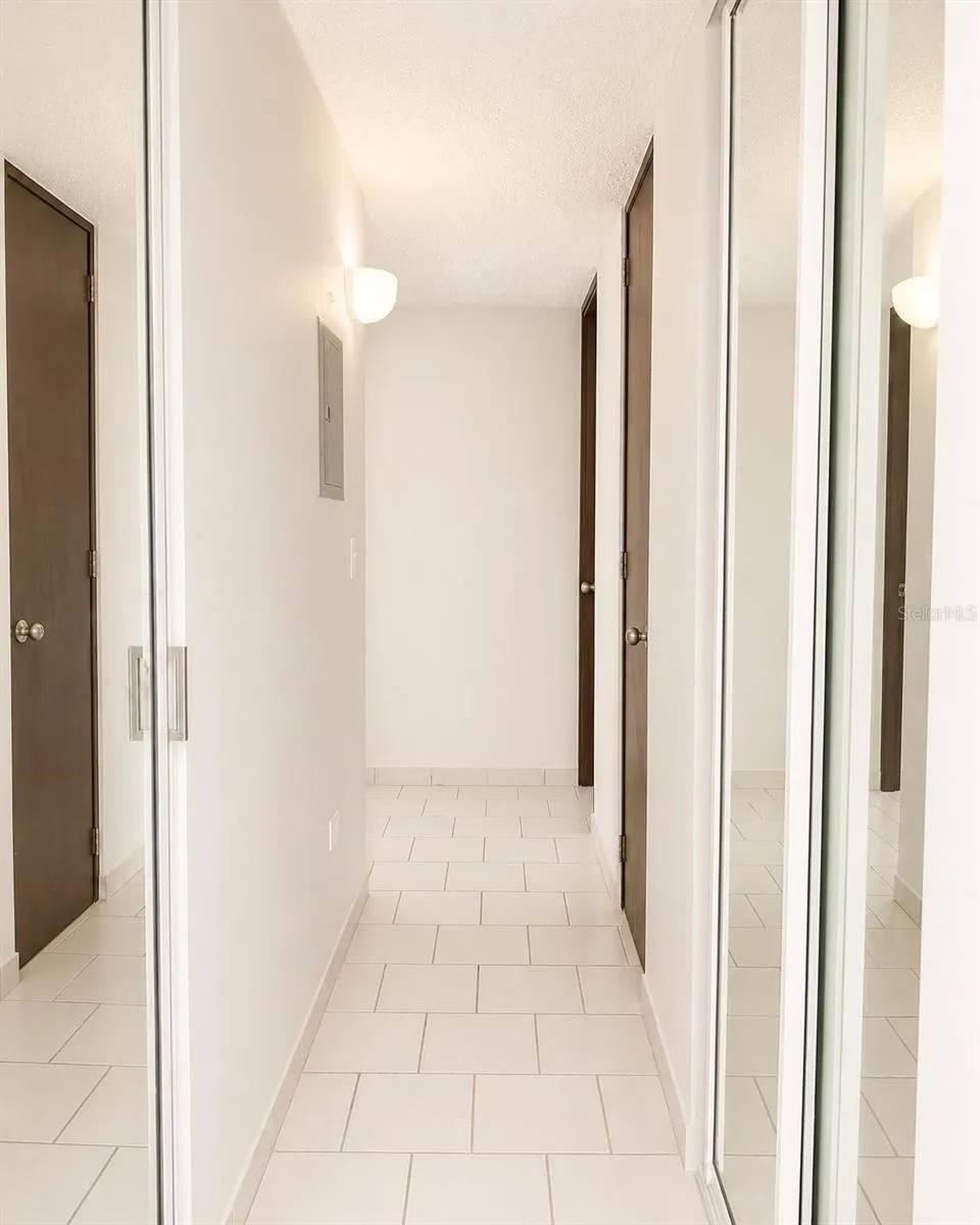 Alturas de Piedras Blanca UNITS D-202 Guaynabo, PR 00969