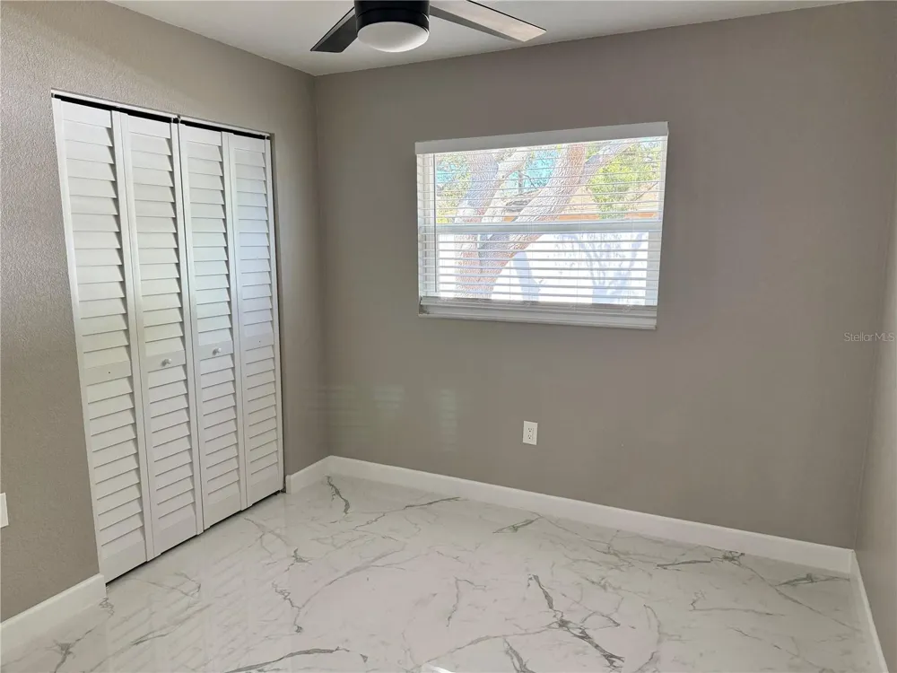 715 65TH AVENUE DRIVE W Bradenton, FL 34207