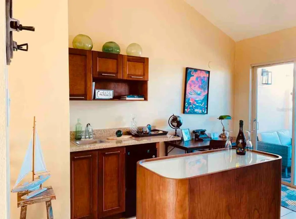 285 PALMAS INN DRIVE #8-302 Humacao, PR 00791